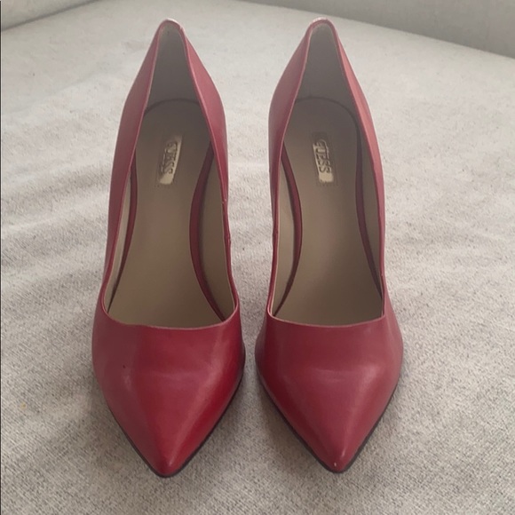 2/$40 Red leather Guess pumps - Picture 4 of 6